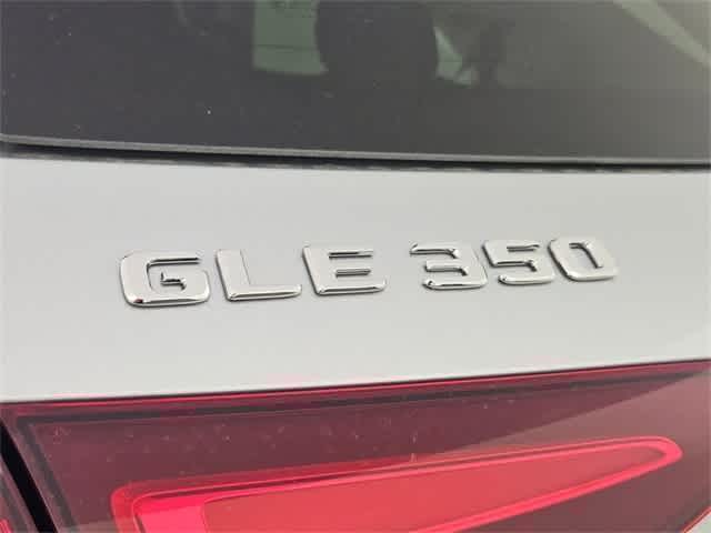 Thumbnail: 2025 Mercedes-Benz GLE - 12