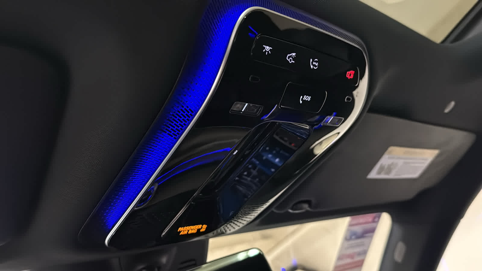 Thumbnail: 2023 Mercedes-Benz GLC - 24