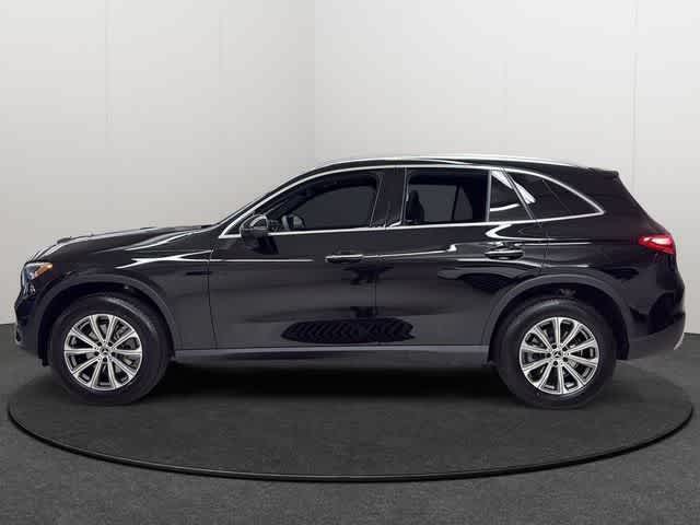 Thumbnail: 2026 Mercedes-Benz GLC - 3