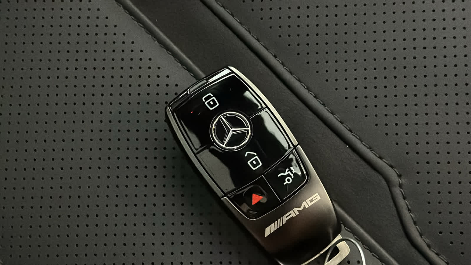 Thumbnail: 2026 Mercedes-Benz GLE - 39