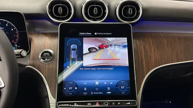 Thumbnail: 2026 Mercedes-Benz GLC - 21