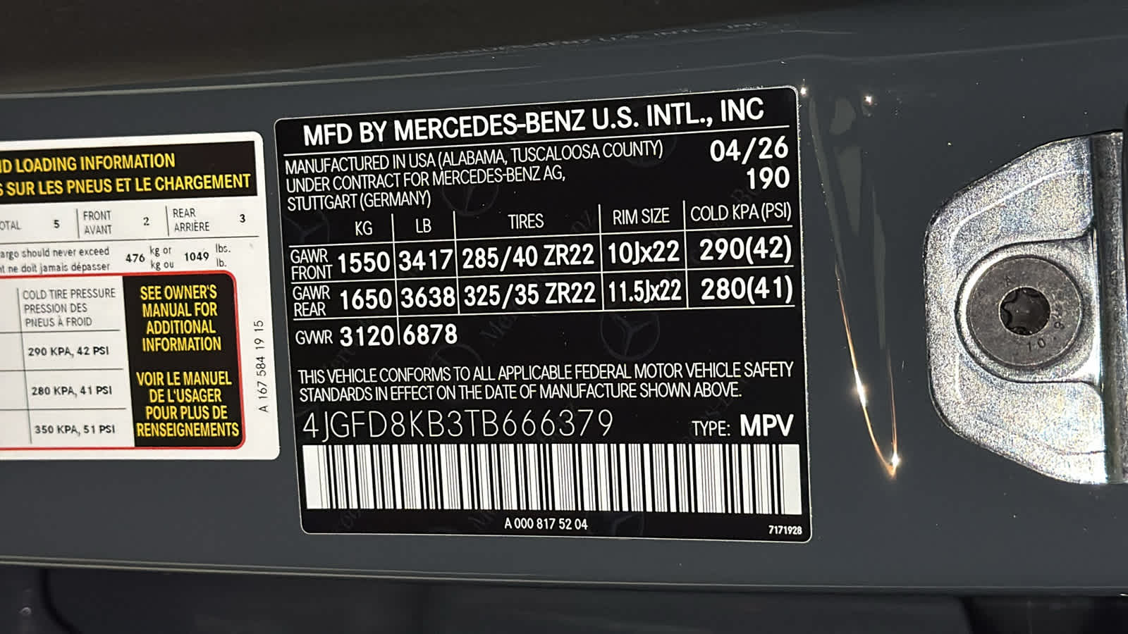 Thumbnail: 2026 Mercedes-Benz GL-Class - 14
