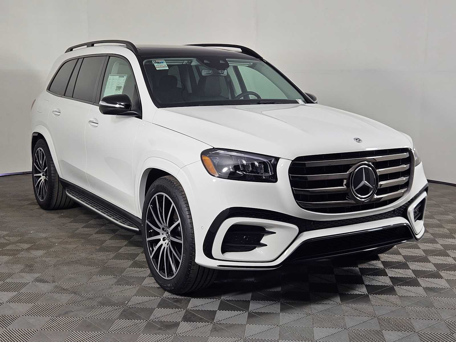 Thumbnail: 2025 Mercedes-Benz GLS - 7