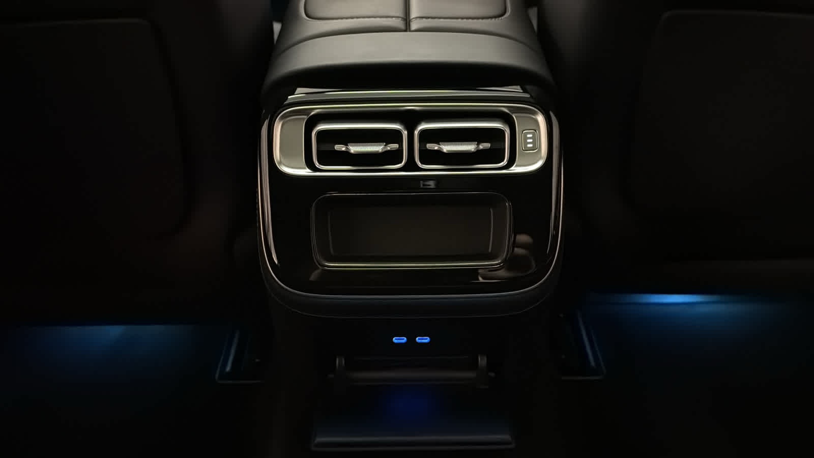 Thumbnail: 2026 Mercedes-Benz S-Class - 29