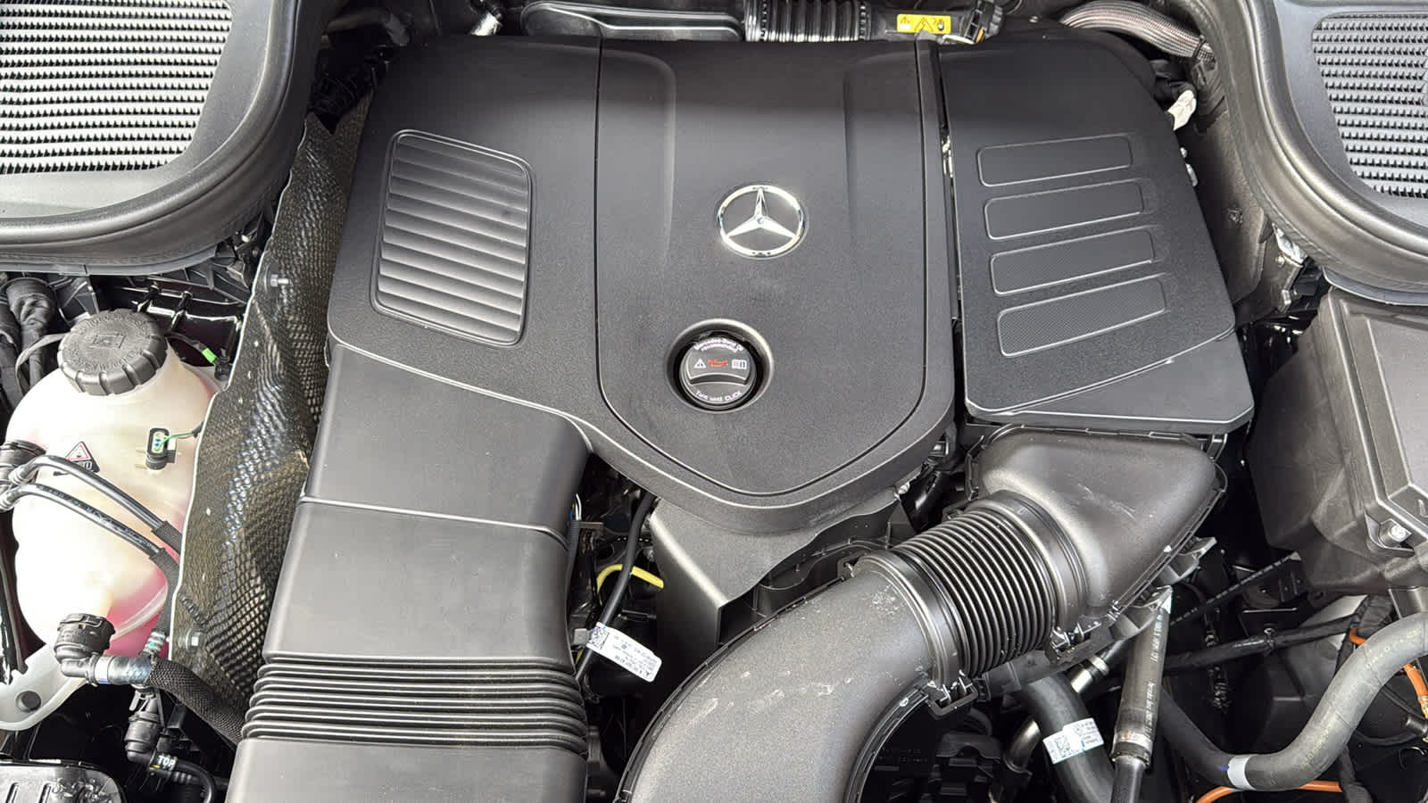 Thumbnail: 2026 Mercedes-Benz GLE - 11