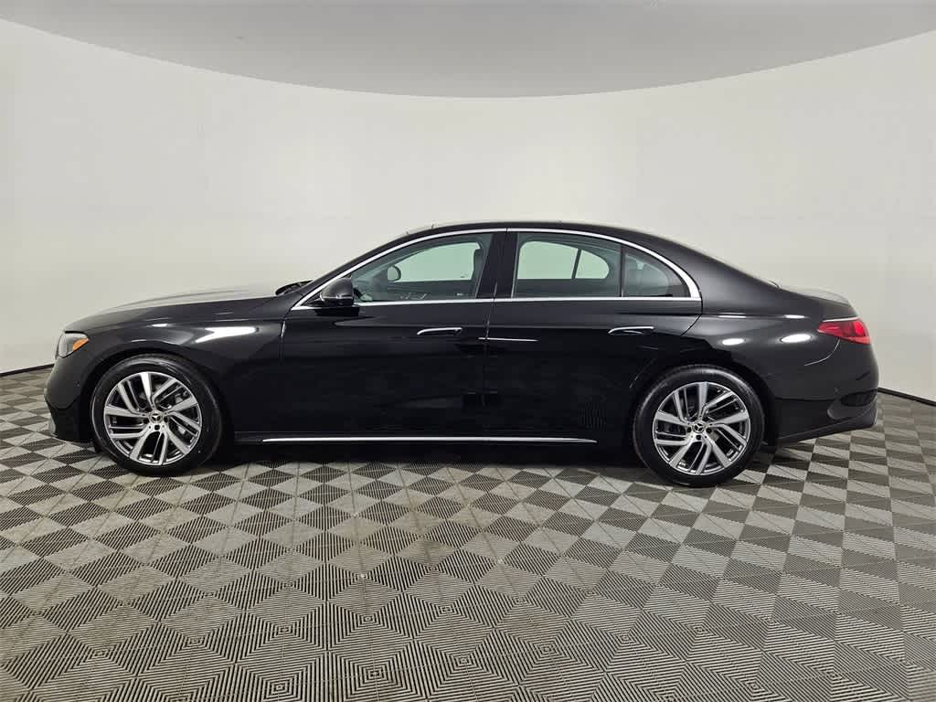 Thumbnail: 2025 Mercedes-Benz E-Class - 2