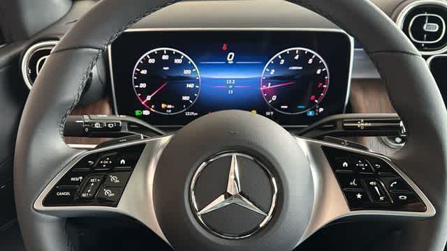 Thumbnail: 2026 Mercedes-Benz GLC - 17