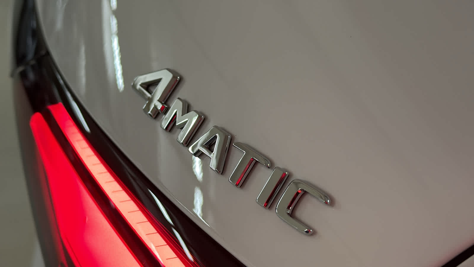 Thumbnail: 2026 Mercedes-Benz GLC - 12