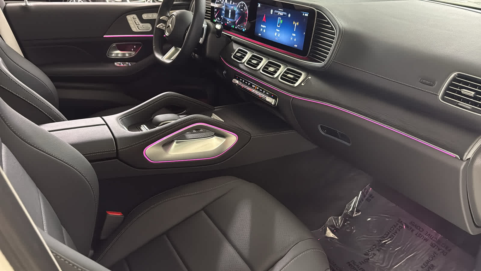 Thumbnail: 2025 Mercedes-Benz GLS - 38