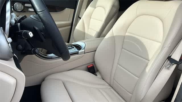 Thumbnail: 2019 Mercedes-Benz GLC - 27