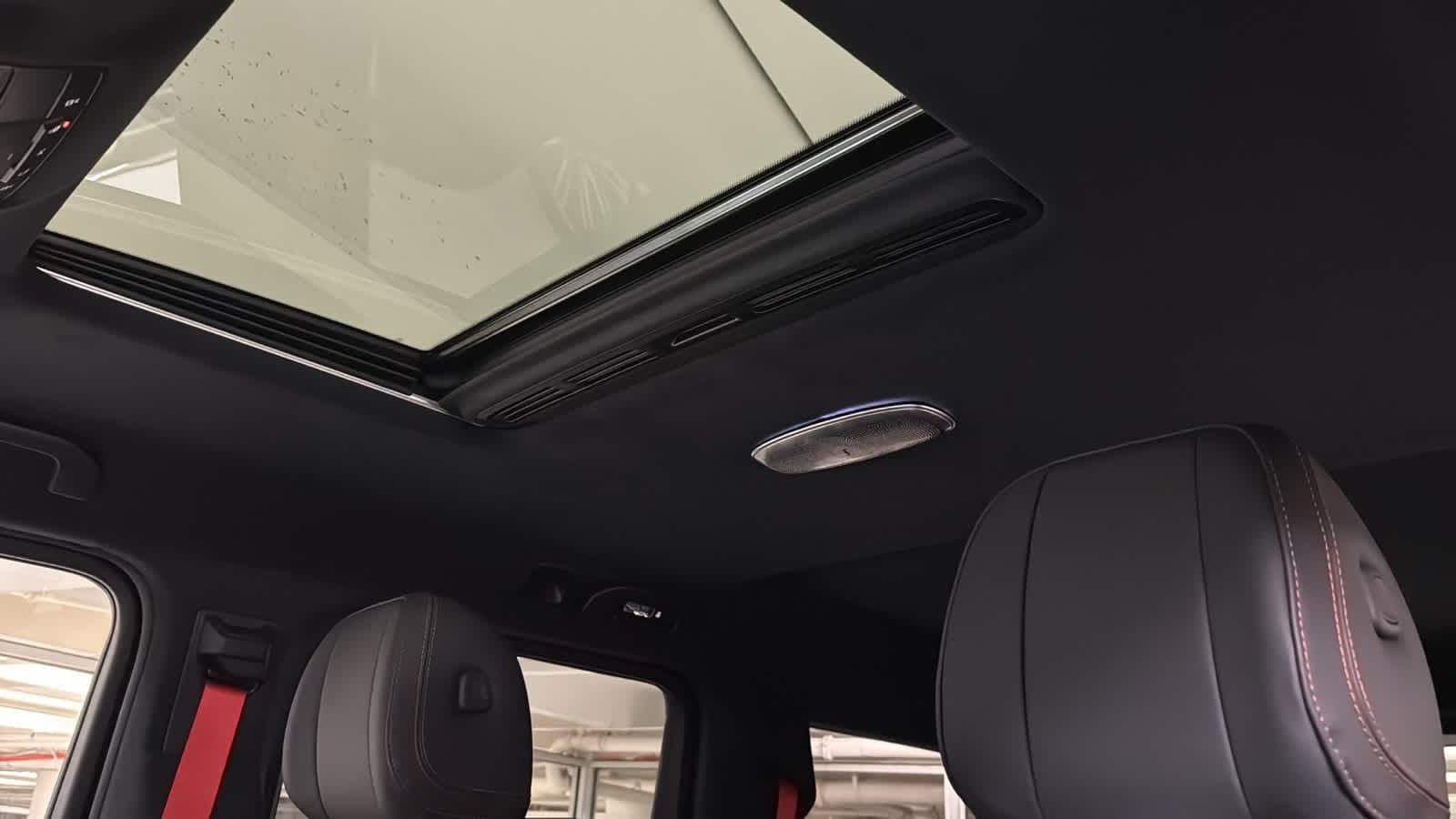 Thumbnail: 2026 Mercedes-Benz G-Class - 25