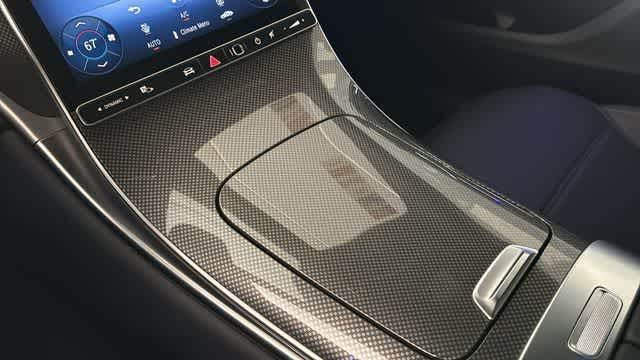 Thumbnail: 2025 Mercedes-Benz GLC - 19