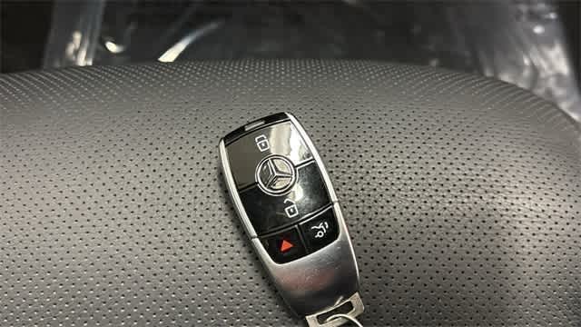 Thumbnail: 2023 Mercedes-Benz E-Class - 38