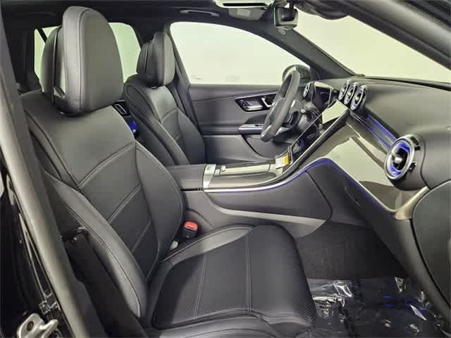 Thumbnail: 2025 Mercedes-Benz GLC - 23