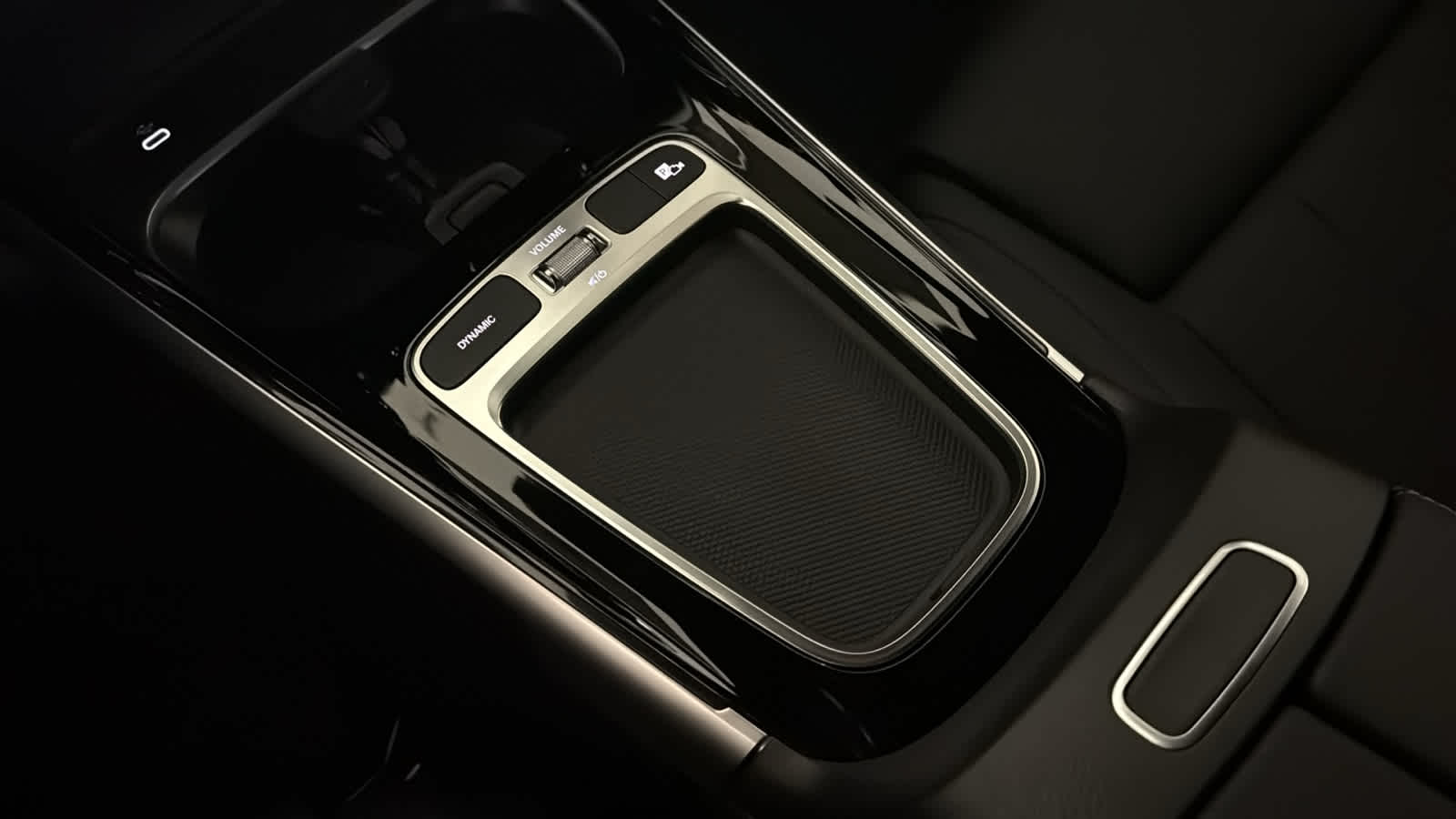 Thumbnail: 2026 Mercedes-Benz GLB - 25