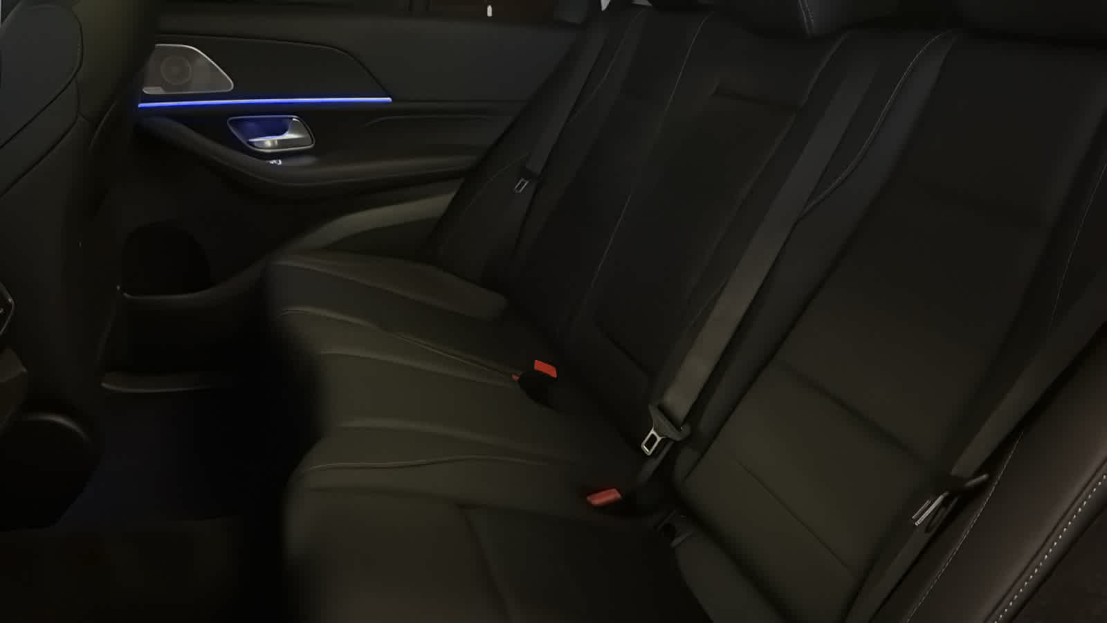 Thumbnail: 2026 Mercedes-Benz GLE - 31