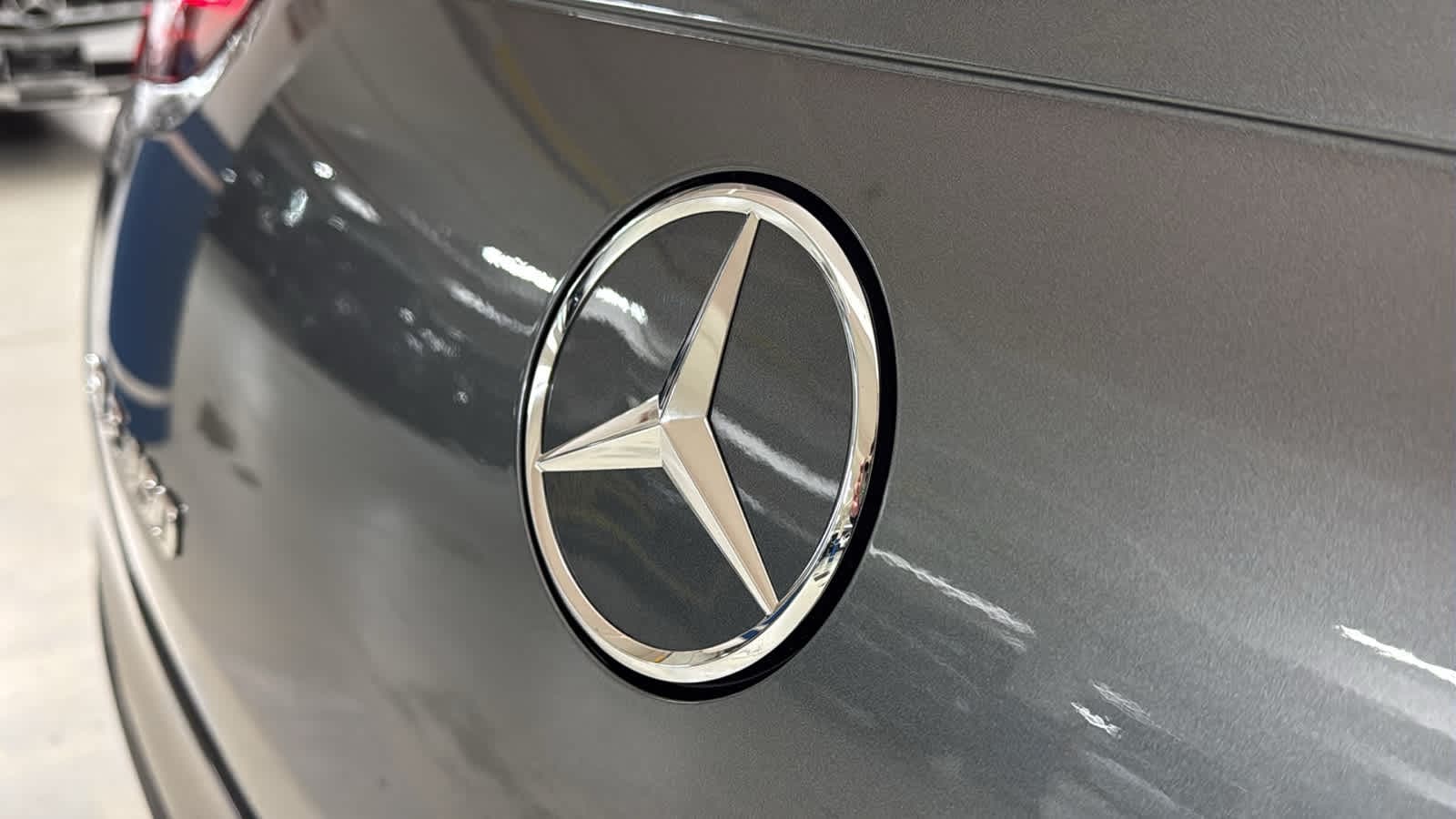 Thumbnail: 2026 Mercedes-Benz GLE - 9