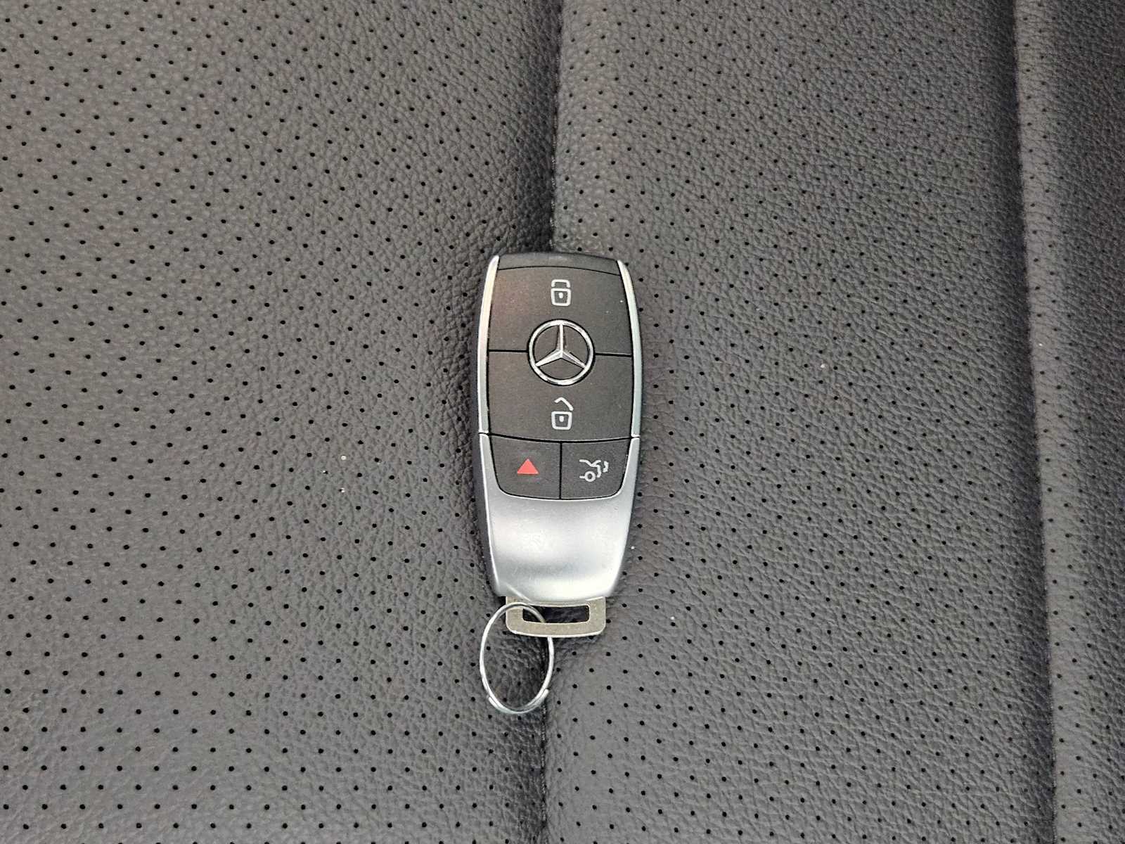 2025 Mercedes-Benz GLE 450 41