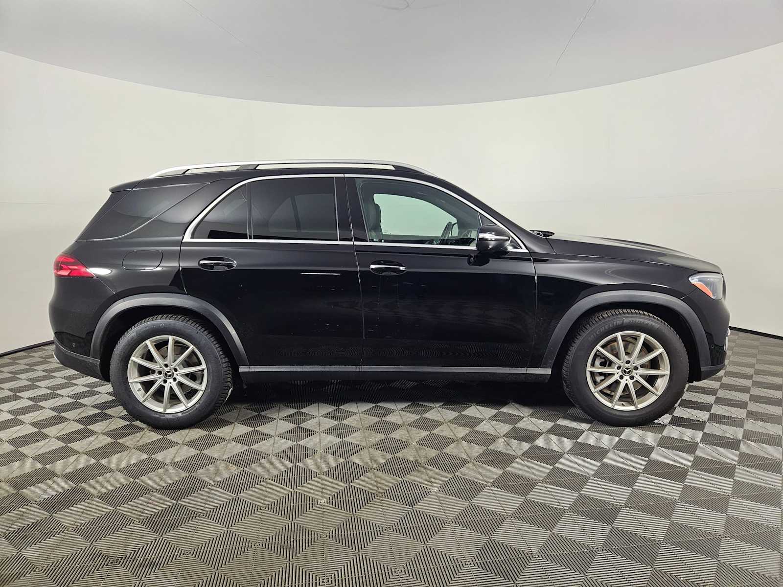 Thumbnail: 2024 Mercedes-Benz GLE - 6