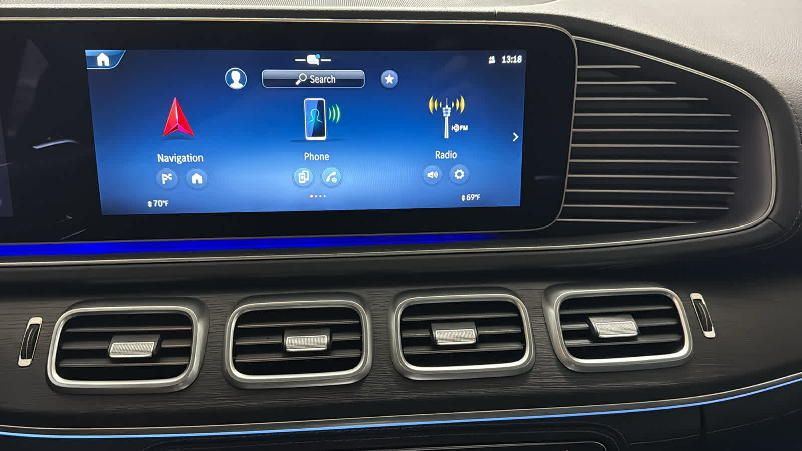 Thumbnail: 2026 Mercedes-Benz GLE - 19