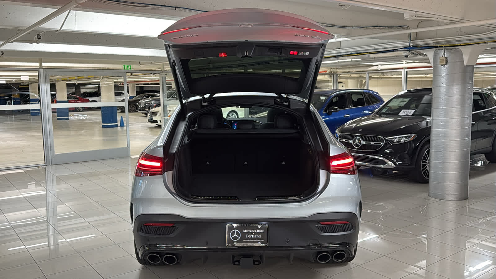 Thumbnail: 2025 Mercedes-Benz GLE - 8