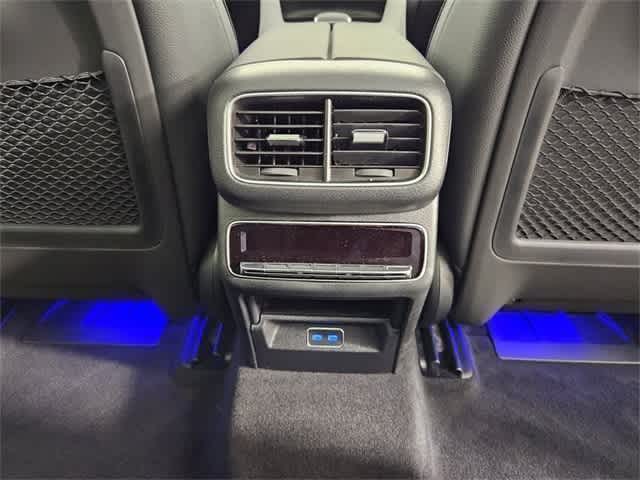 Thumbnail: 2025 Mercedes-Benz GLS - 37