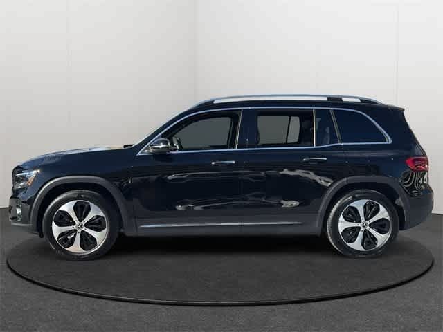 Thumbnail: 2025 Mercedes-Benz GLB - 3