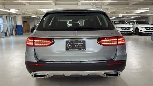 Thumbnail: 2023 Mercedes-Benz E-Class - 8