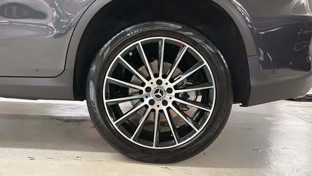 Thumbnail: 2022 Mercedes-Benz GLC - 12