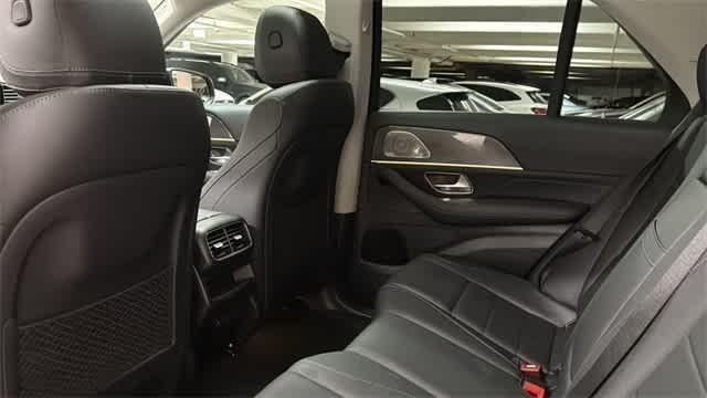 Thumbnail: 2023 Mercedes-Benz GLE - 28