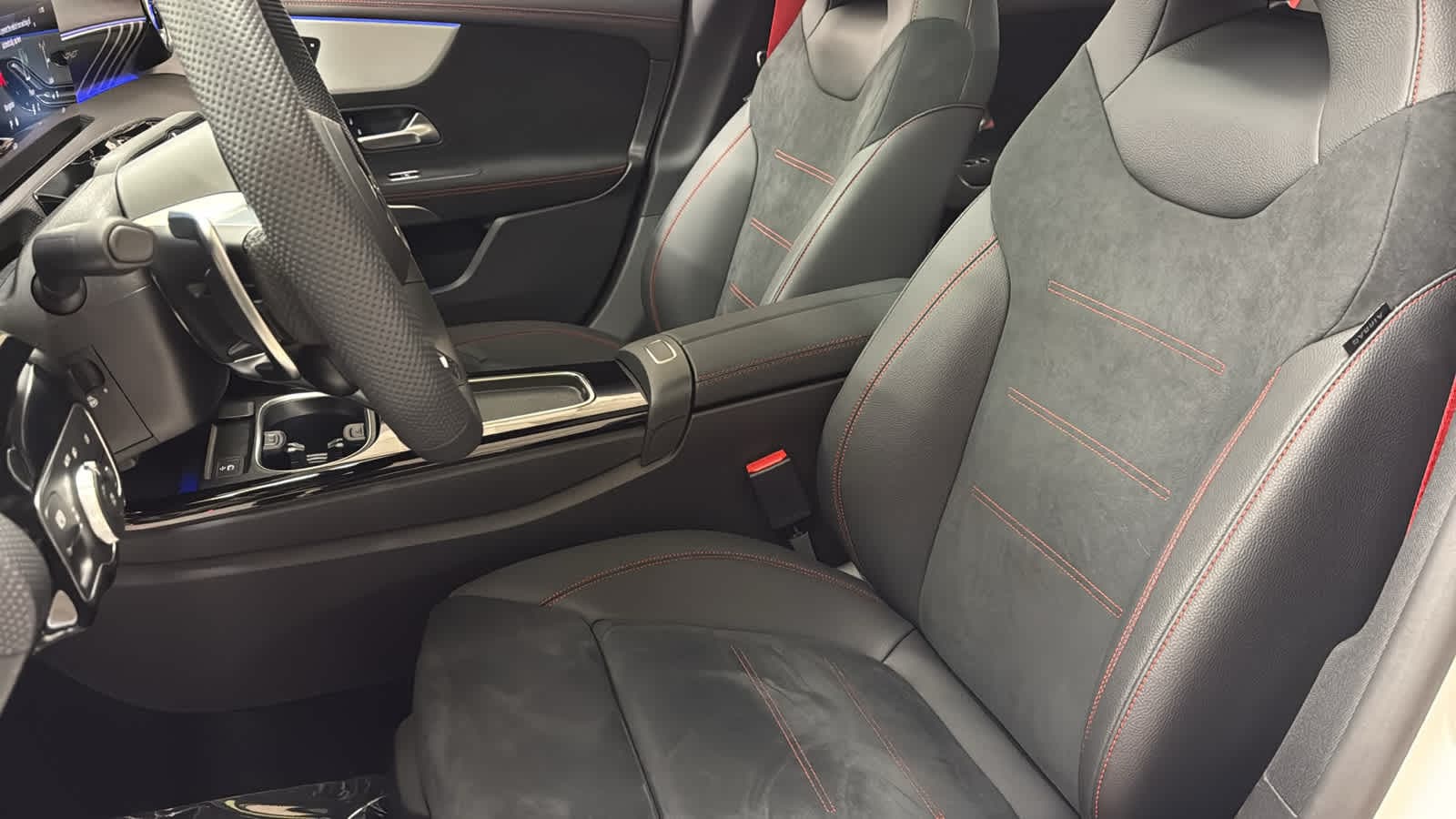 Thumbnail: 2026 Mercedes-Benz CLA - 28