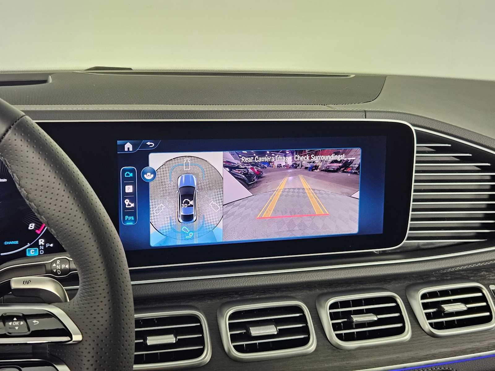 Thumbnail: 2025 Mercedes-Benz GLE - 29