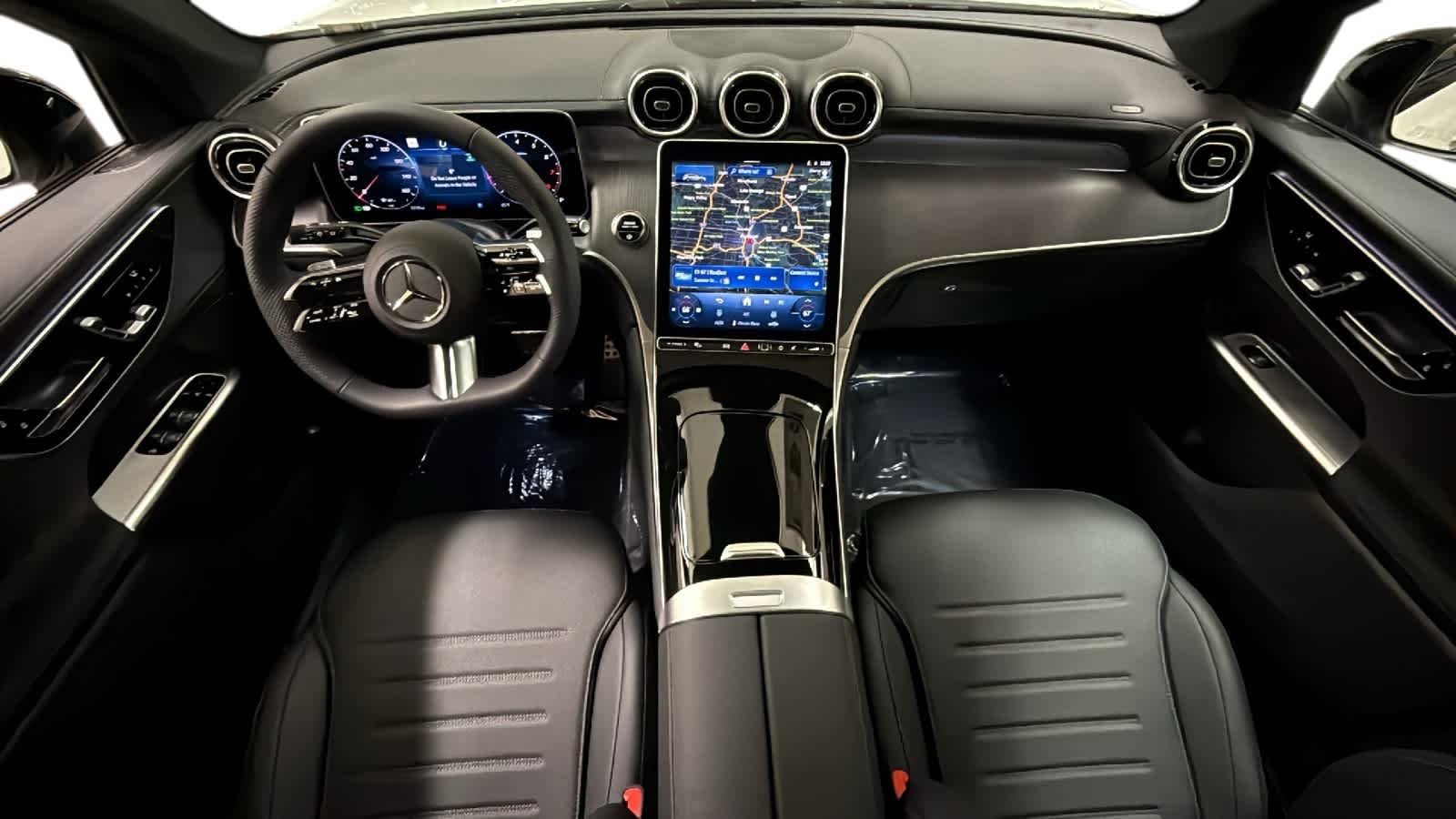 Thumbnail: 2026 Mercedes-Benz GLC - 5