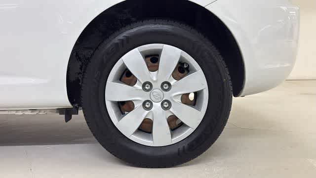 Thumbnail: 2008 Hyundai Accent - 11