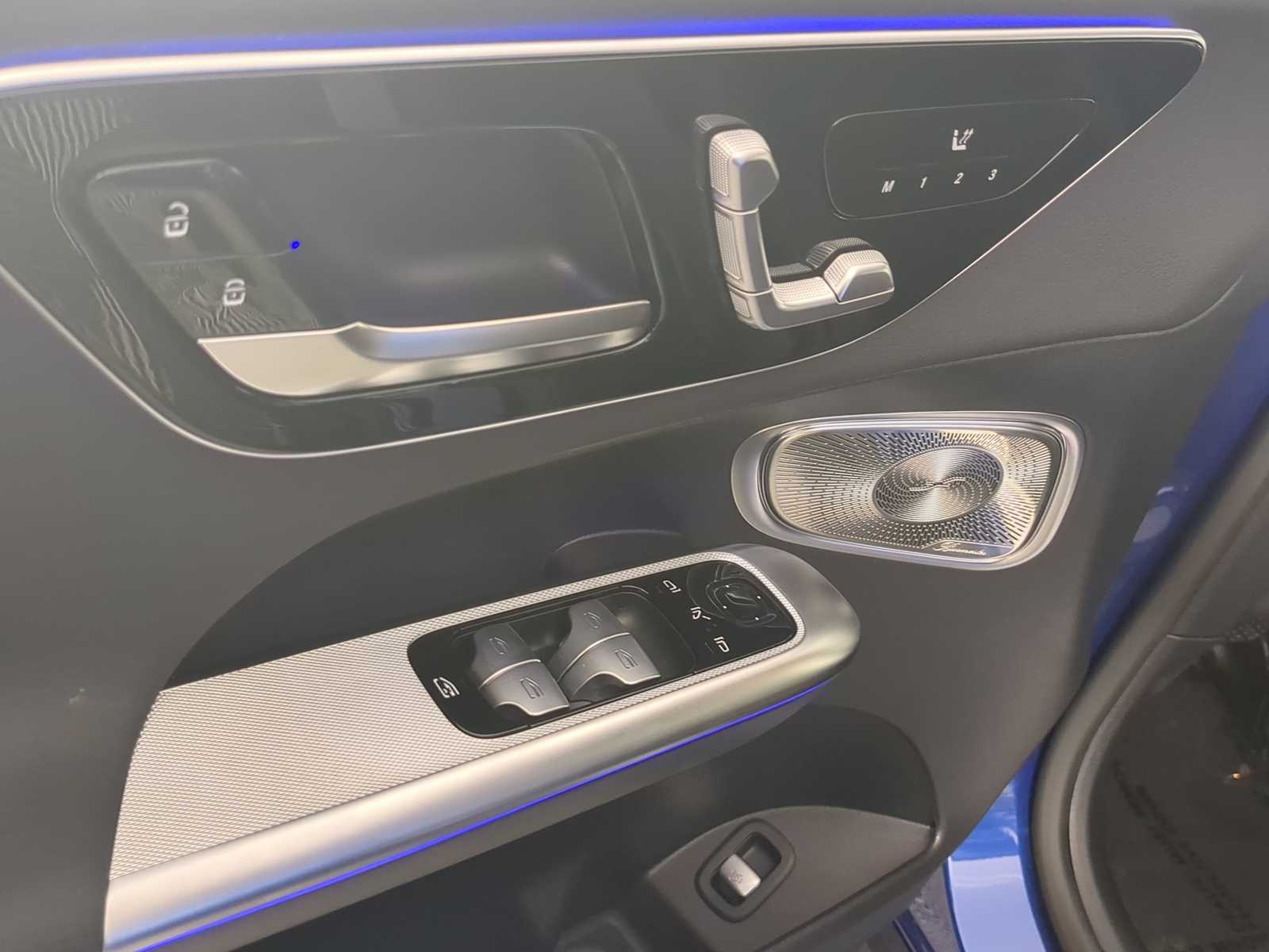 Thumbnail: 2026 Mercedes-Benz GLC - 20