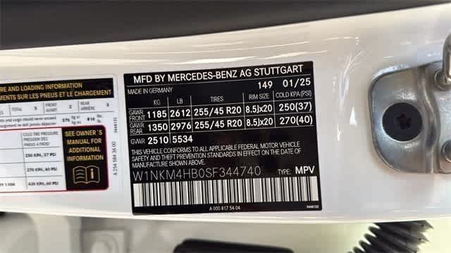 Thumbnail: 2025 Mercedes-Benz GLC - 13