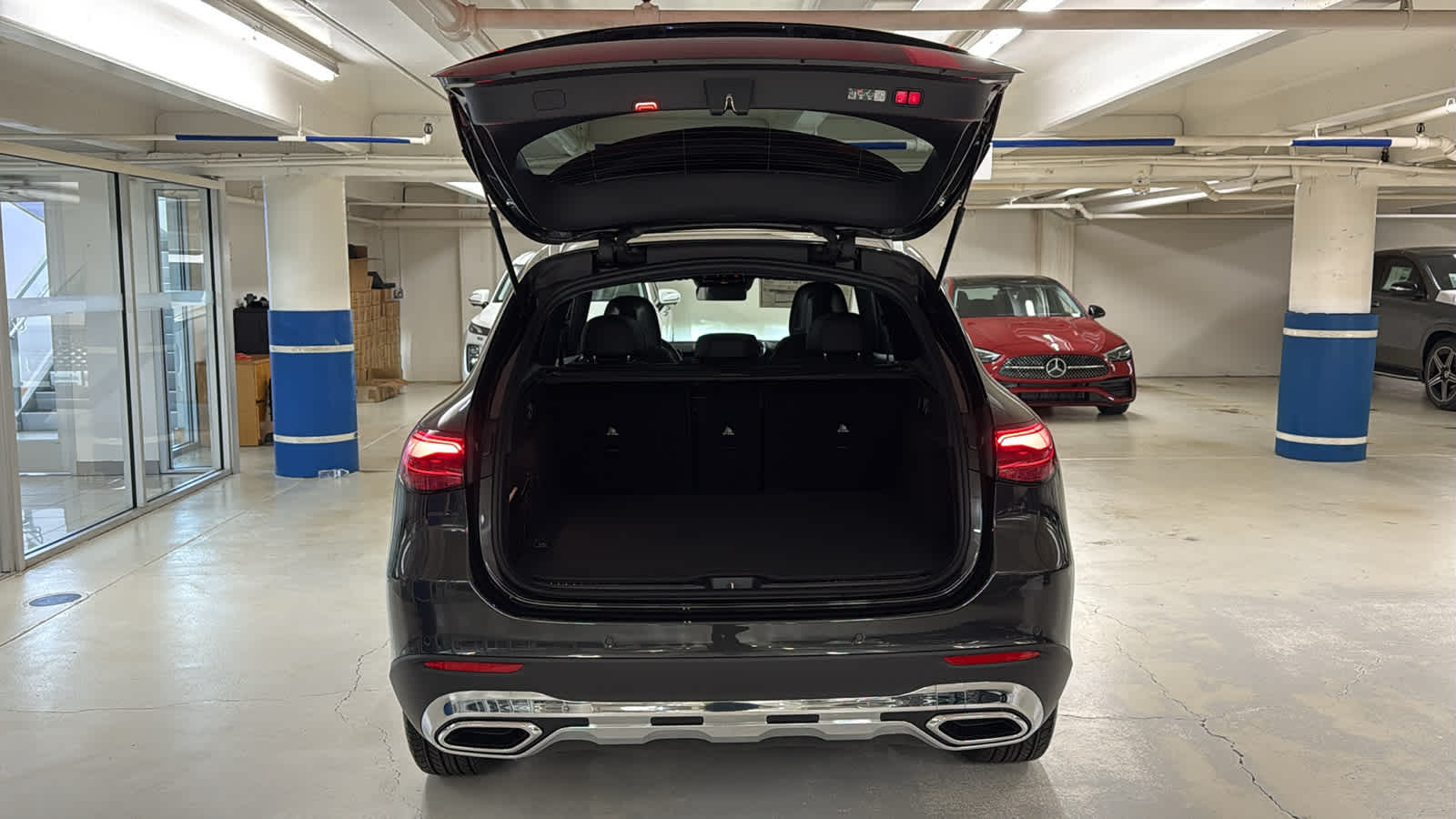 Thumbnail: 2026 Mercedes-Benz GLC - 9