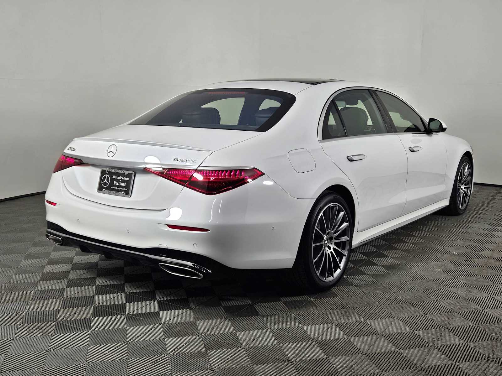 Thumbnail: 2025 Mercedes-Benz B-Class - 5