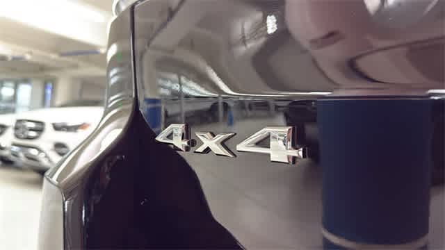 Thumbnail: 2022 Jeep Grand Cherokee - 8