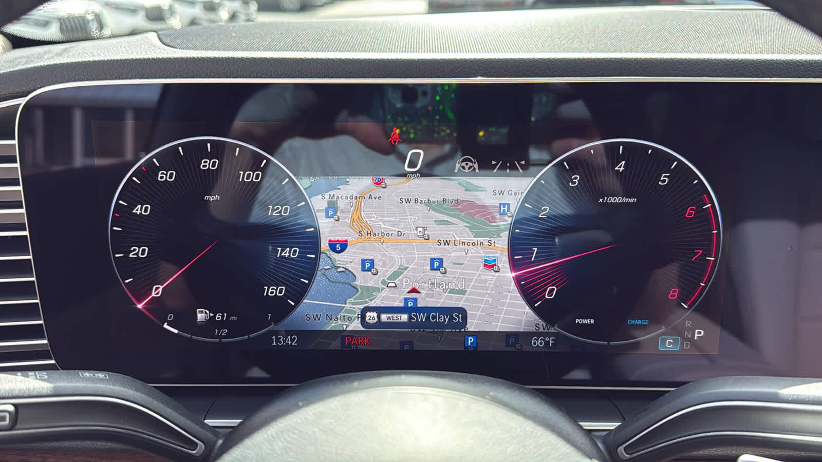 Thumbnail: 2026 Mercedes-Benz GLE - 21