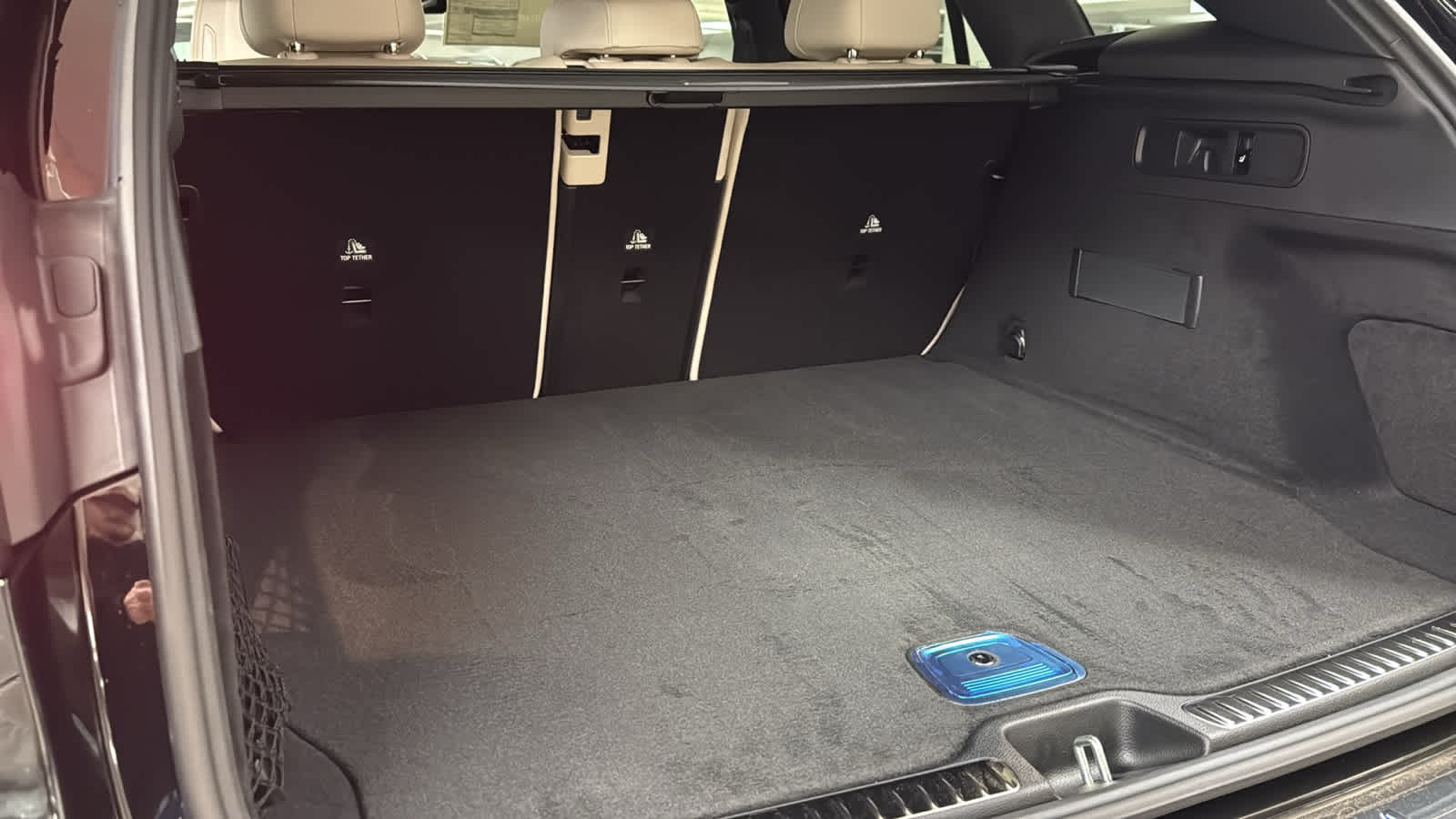 Thumbnail: 2026 Mercedes-Benz GLC - 31