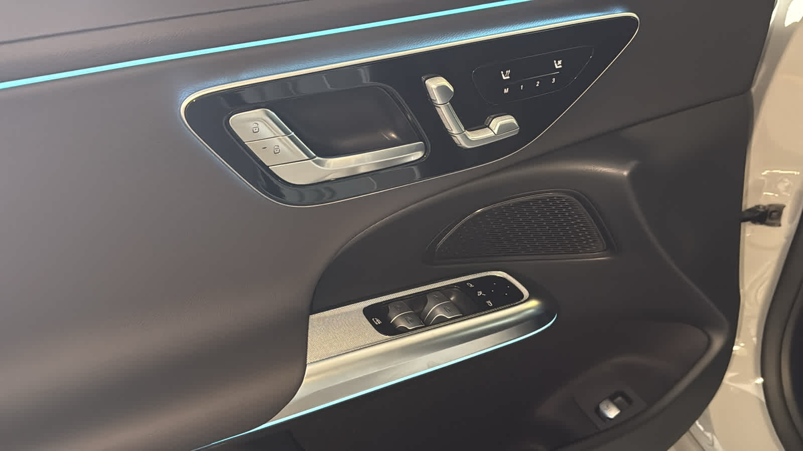 Thumbnail: 2026 Mercedes-Benz E-Class - 16