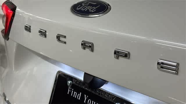 Thumbnail: 2024 Ford Escape - 10