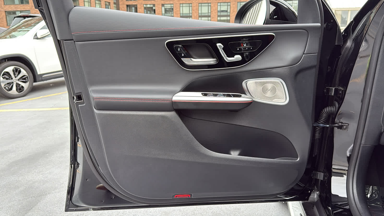 Thumbnail: 2026 Mercedes-Benz GLC - 14