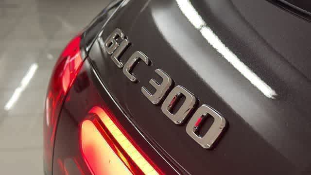 Thumbnail: 2025 Mercedes-Benz GLC - 10