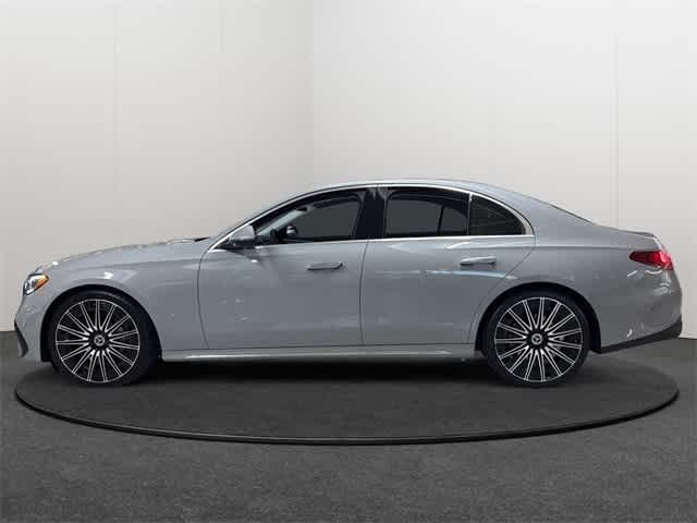 Thumbnail: 2025 Mercedes-Benz E-Class - 6