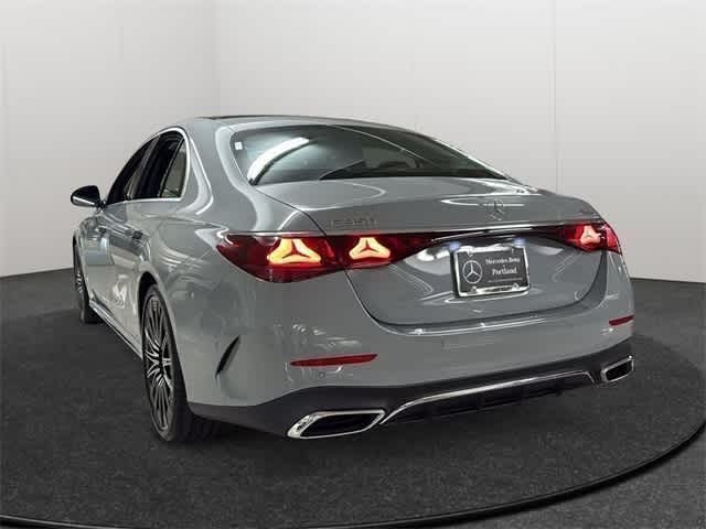 Thumbnail: 2025 Mercedes-Benz E-Class - 12