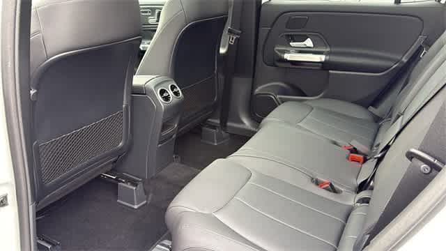 Thumbnail: 2025 Mercedes-Benz GLB - 31