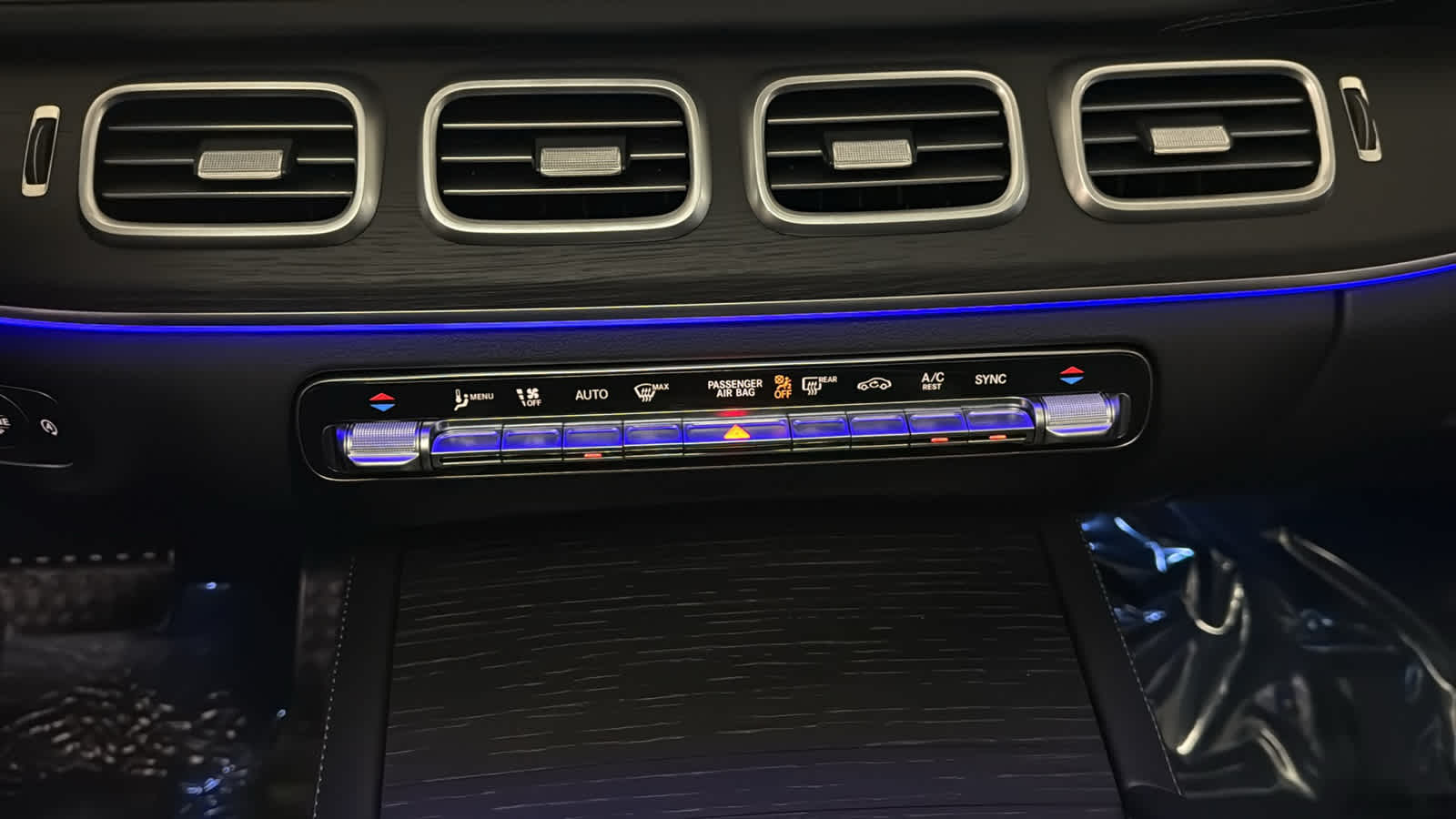 Thumbnail: 2025 Mercedes-Benz GLS - 23