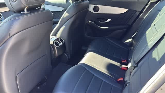 Thumbnail: 2022 Mercedes-Benz GLC - 31